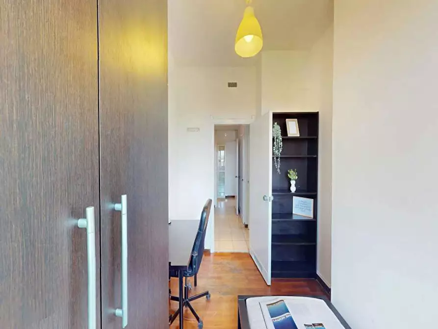 Immagine 4 di Camera in affitto  in Via Giuseppe Frua a Milano