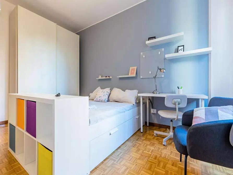 Immagine 3 di Camera in affitto  in Via del Reno a Milano