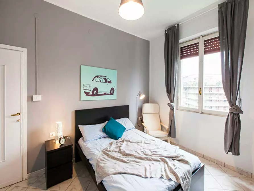 Immagine 2 di Camera in affitto  in Via Salvatore Barzilai a Milano