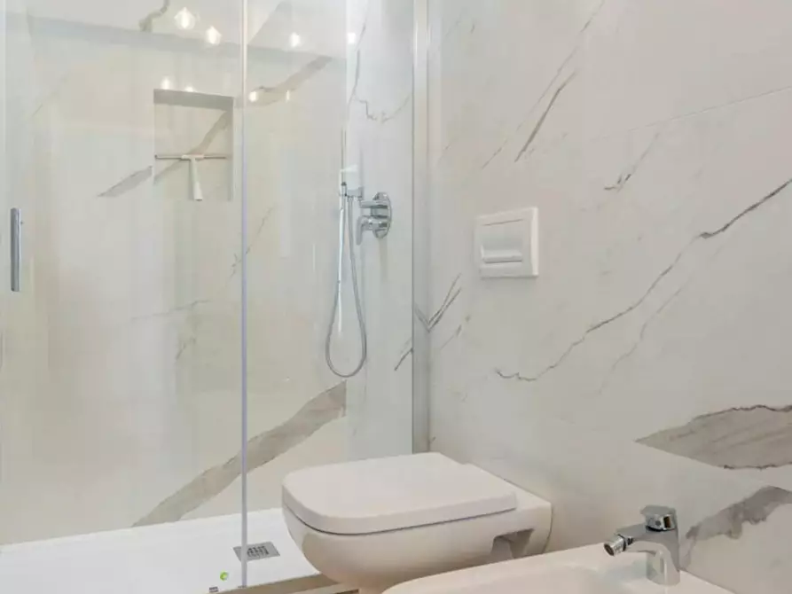 Immagine 9 di Appartamento in affitto  in Viale Sarca a Milano