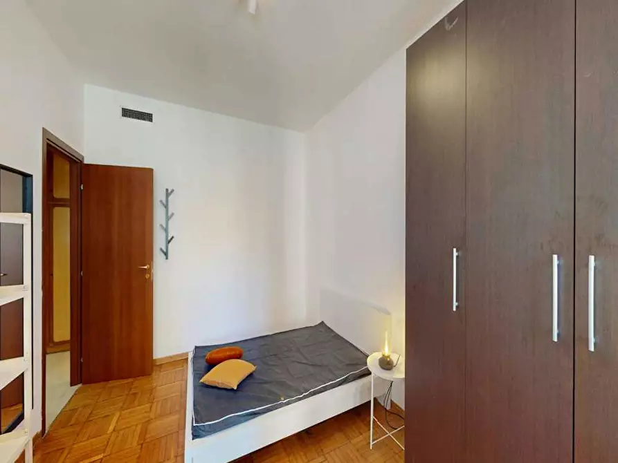Immagine 2 di Camera in affitto  in Via Copernico a Milano