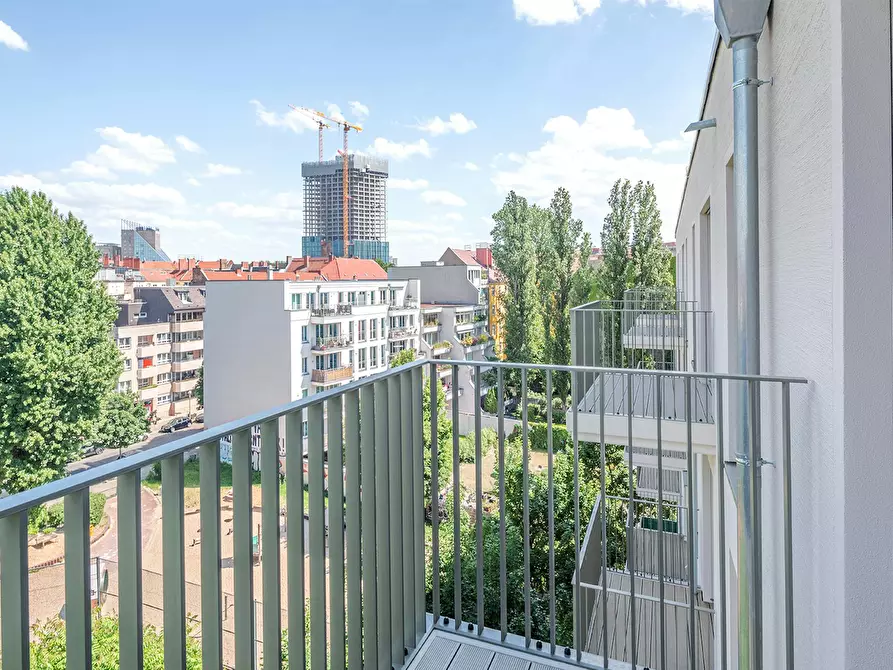 Immagine 7 di Appartamento in affitto  in Braunschweiger Straße a Berlin