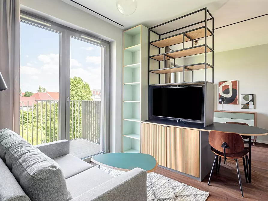 Immagine 1 di Appartamento in affitto  in Braunschweiger Straße a Berlin