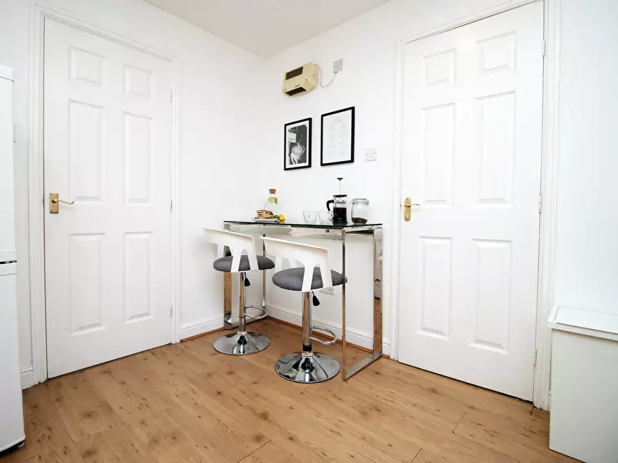 Immagine 3 di Casa indipendente in affitto  in Morel Court a Grangetown