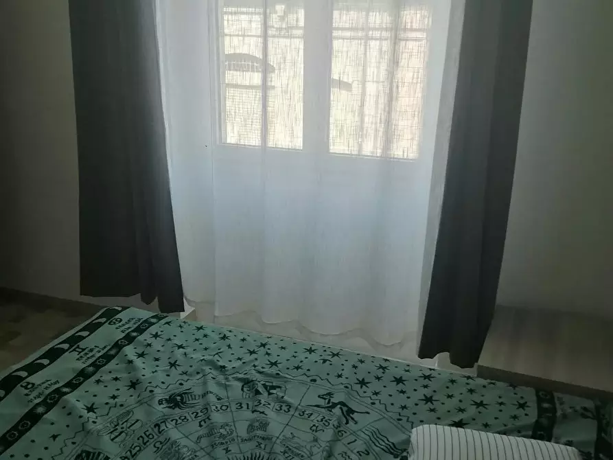 Immagine 4 di Camera in affitto  in Via Volturno a Milano