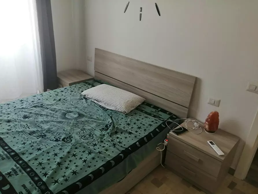 Immagine 8 di Camera in affitto  in Via Volturno a Milano