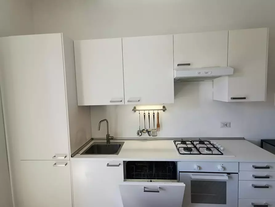 Immagine 5 di Appartamento in affitto  in Via Varesina a Milano