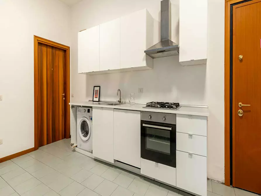 Immagine 10 di Camera in affitto  in Via Jacopo della Quercia a Milano