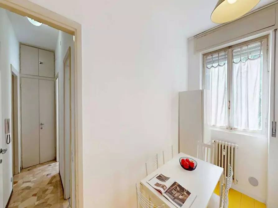 Immagine 9 di Camera in affitto  in Viale Legioni Romane a Milano