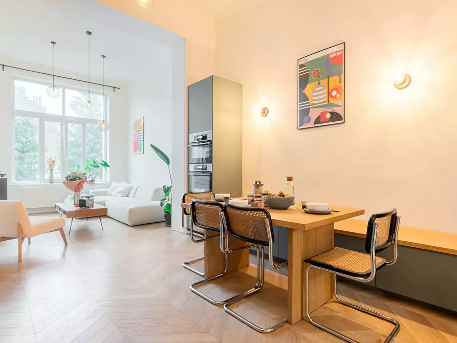 Immagine 2 di Appartamento in affitto  in Chaussée d'Ixelles a Ixelles