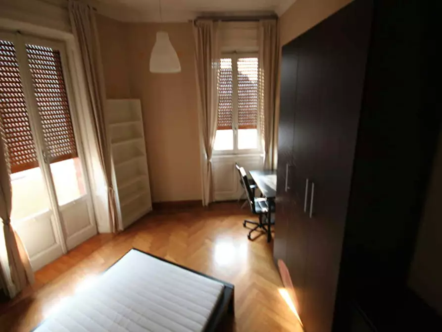 Immagine 4 di Camera in affitto  in Piazza Maria Adelaide di Savoia a Milano
