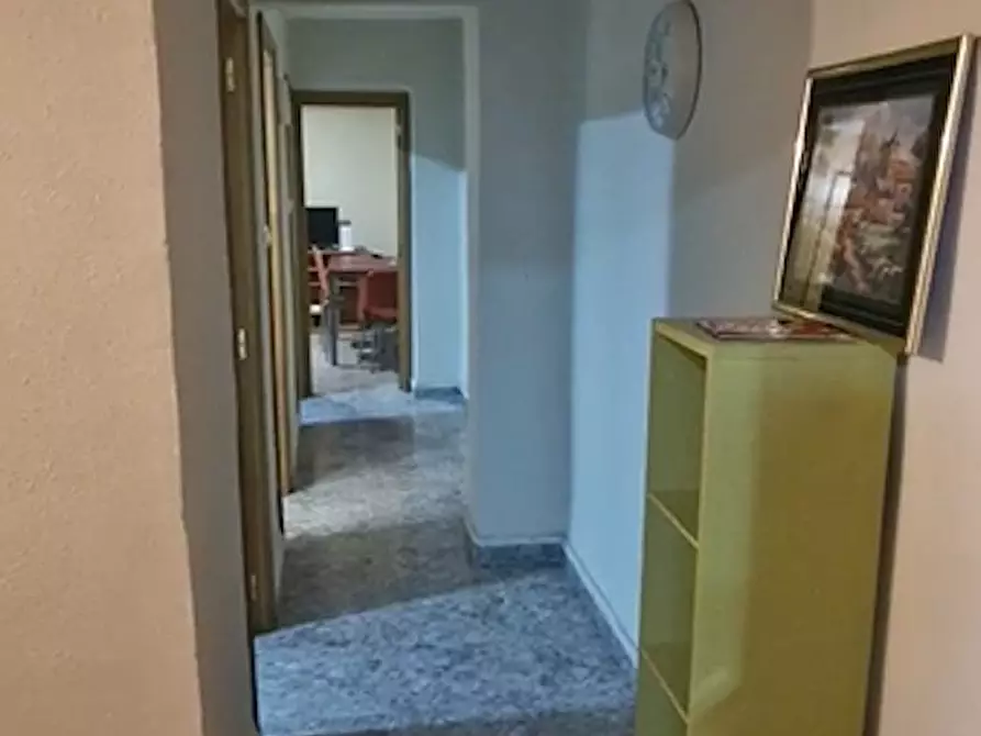 Immagine 6 di Camera in affitto  in Calle Marqués de Montortal a Valencia