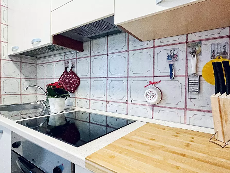 Immagine 10 di Camera in affitto  in Via Tripoli a Padova