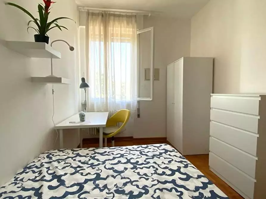 Immagine 2 di Camera in affitto  in Via Tripoli a Padova