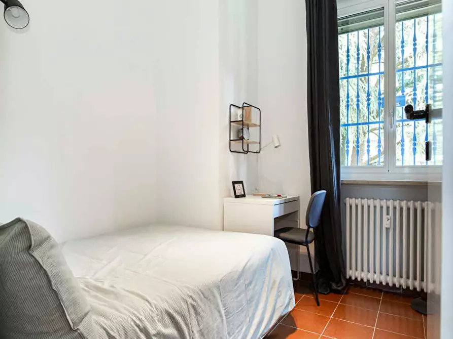 Immagine 2 di Camera in affitto  in Via Dalmazia a Milano