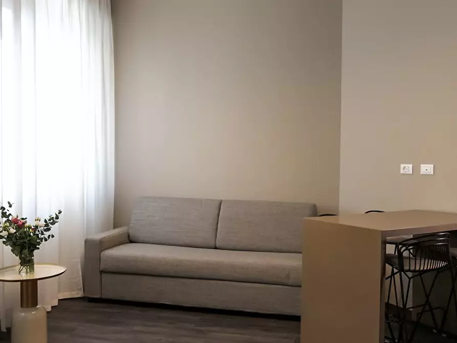 Immagine 4 di Appartamento in affitto  in Via del Don a Milano