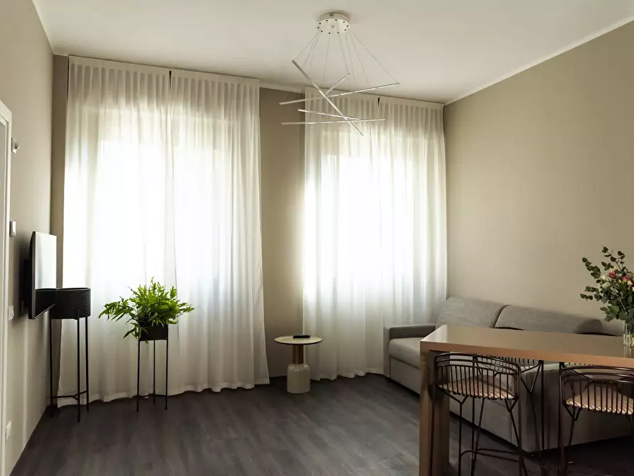 Immagine 5 di Appartamento in affitto  in Via del Don a Milano