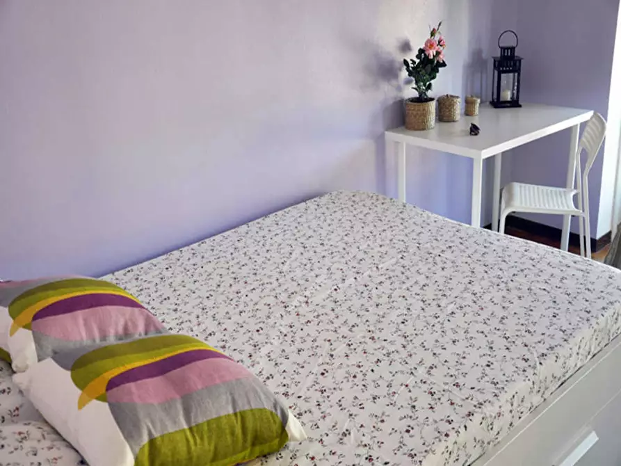 Immagine 5 di Camera in affitto  in Via Mauro Macchi a Milano