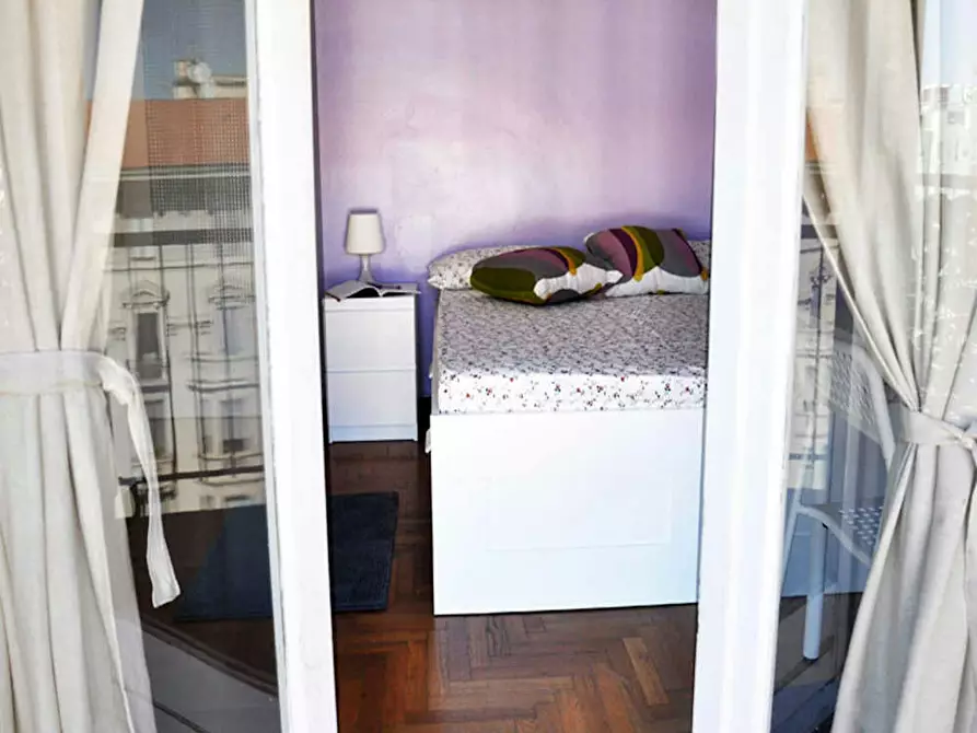 Immagine 3 di Camera in affitto  in Via Mauro Macchi a Milano