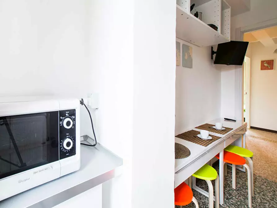 Immagine 10 di Camera in affitto  in Viale Carlo Espinasse a Milano