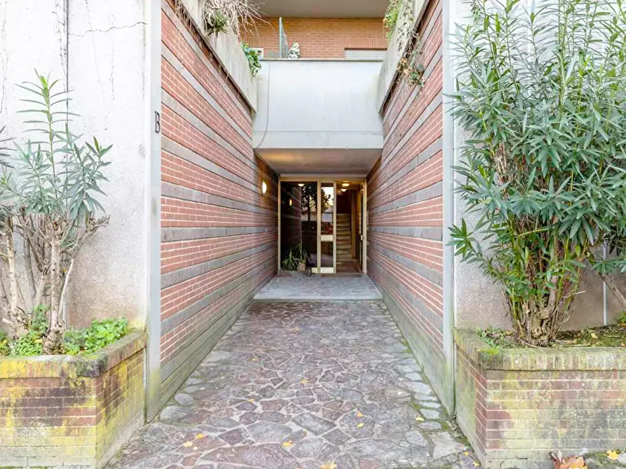 Immagine 9 di Camera in affitto  in Via Fiume delle Perle a Roma