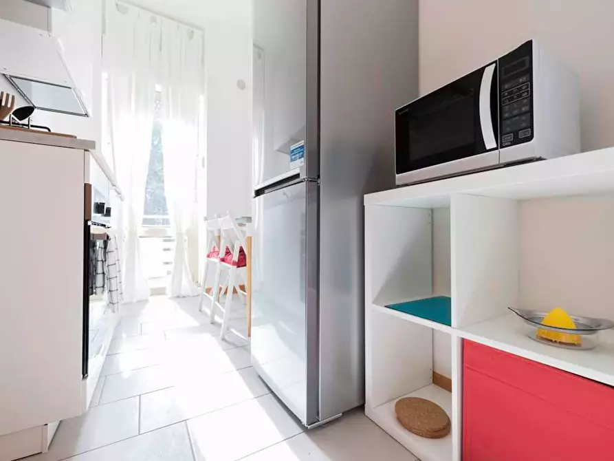 Immagine 6 di Camera in affitto  in Via Fiume delle Perle a Roma