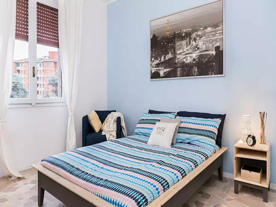 Immagine 4 di Camera in affitto  in Largo Cavalieri di Malta a Milano