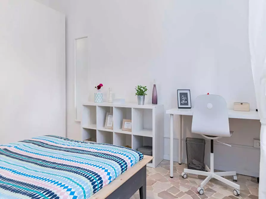 Immagine 7 di Camera in affitto  in Largo Cavalieri di Malta a Milano