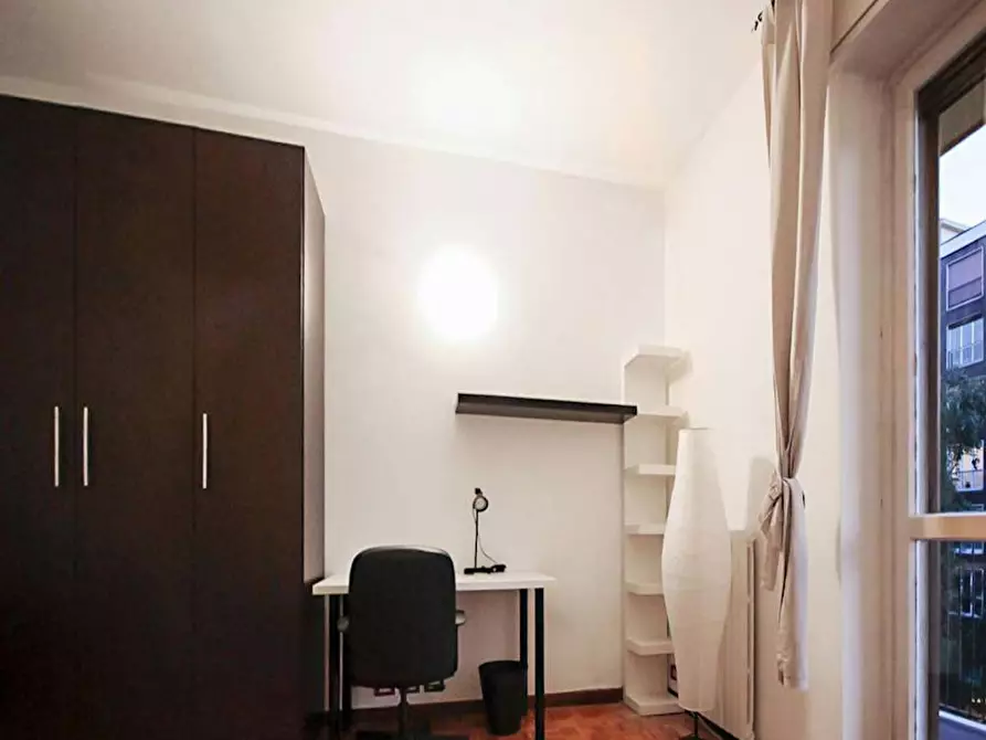 Immagine 4 di Camera in affitto  in Via Emilio de Marchi a Milano