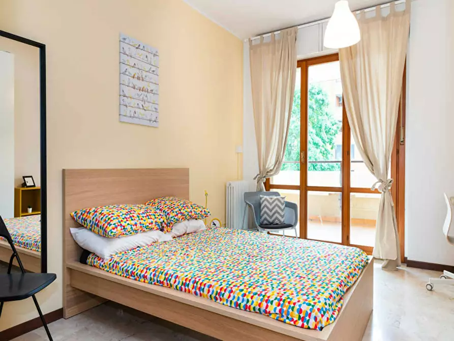 Immagine 2 di Camera in affitto  in Via Fratelli Fraschini a Milano