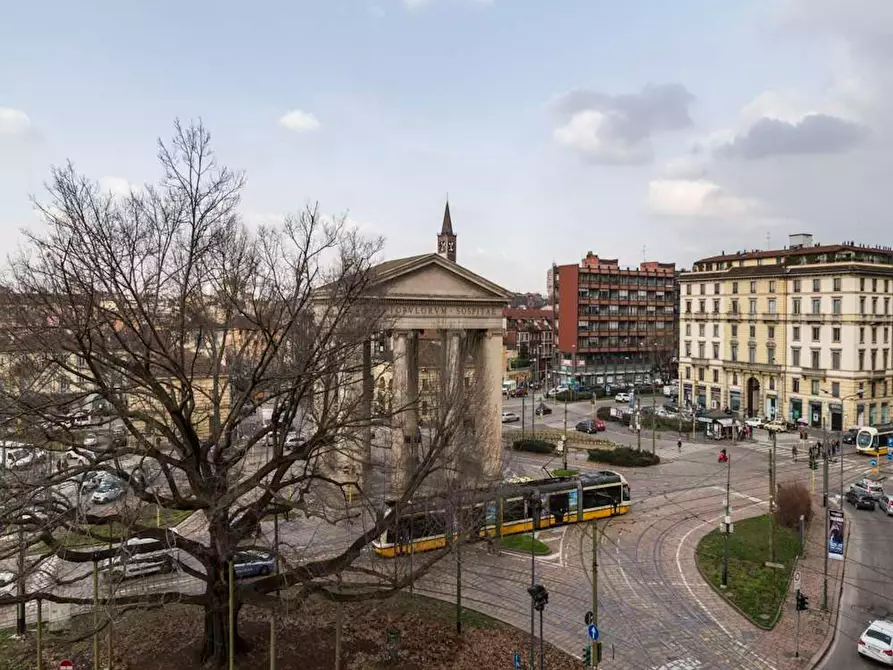 Immagine 10 di Camera in affitto  in Corso San Gottardo a Milano