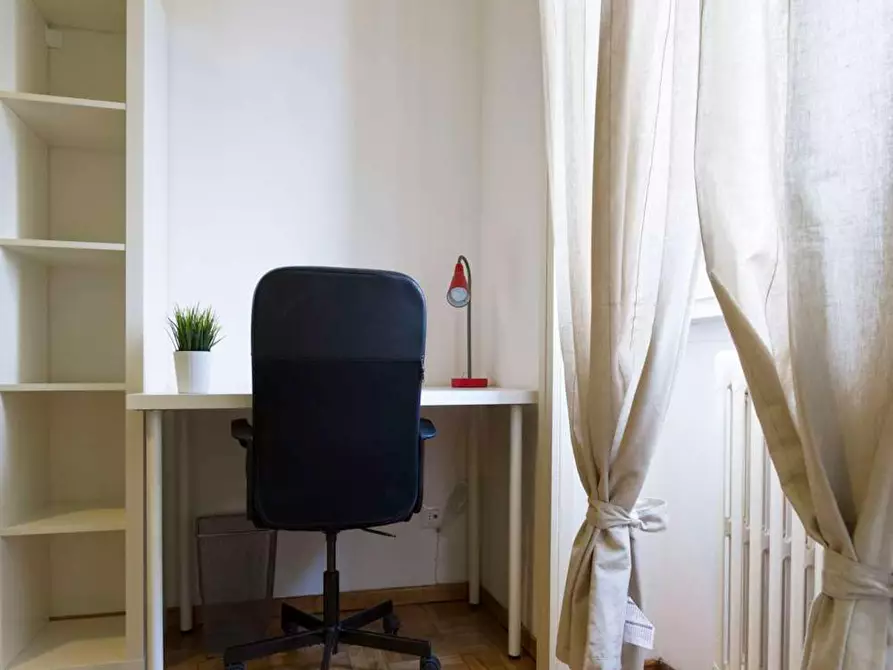 Immagine 9 di Camera in affitto  in Corso San Gottardo a Milano