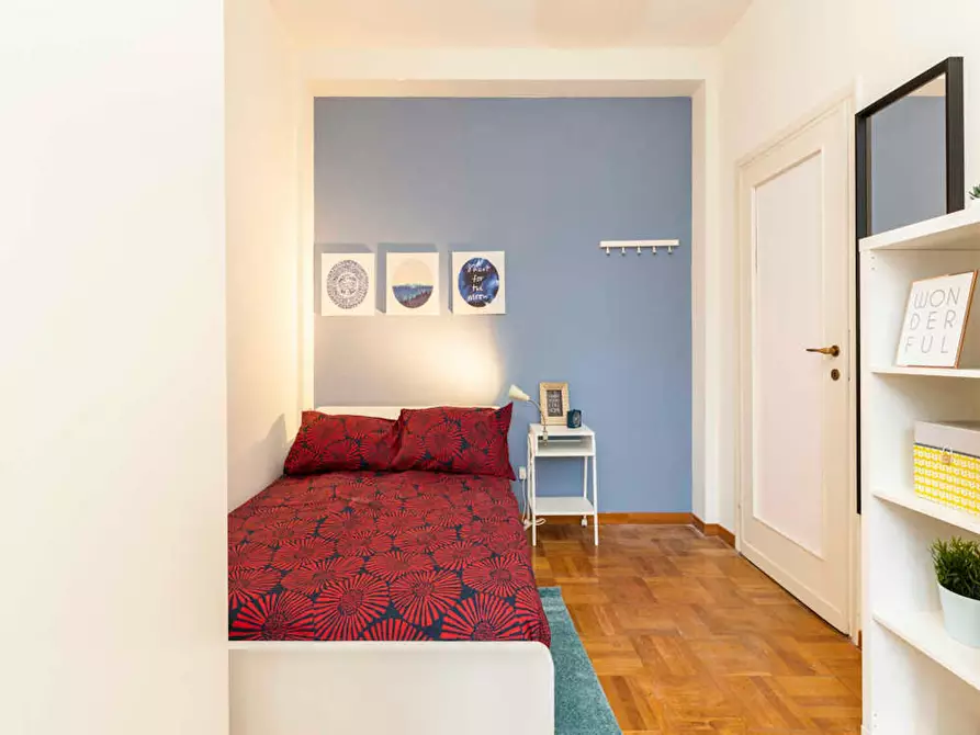 Immagine 5 di Camera in affitto  in Via Amatore Sciesa a Milano