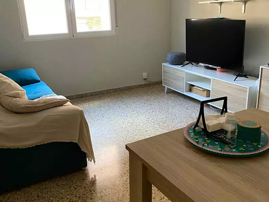 Immagine 8 di Camera in affitto  in Calle Méndez Núñez a Valencia