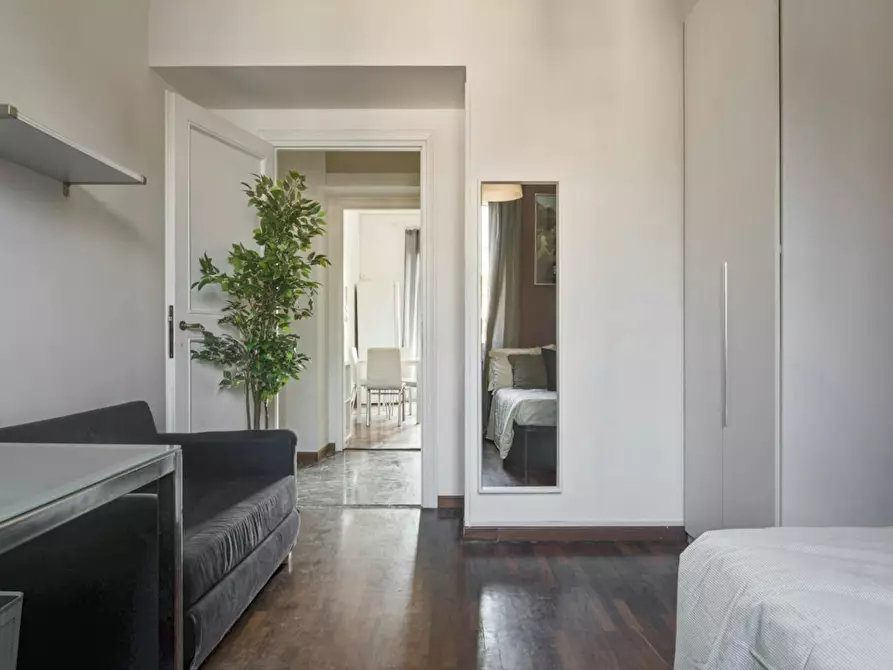 Immagine 3 di Camera in affitto  in Piazza Umanitaria a Milano