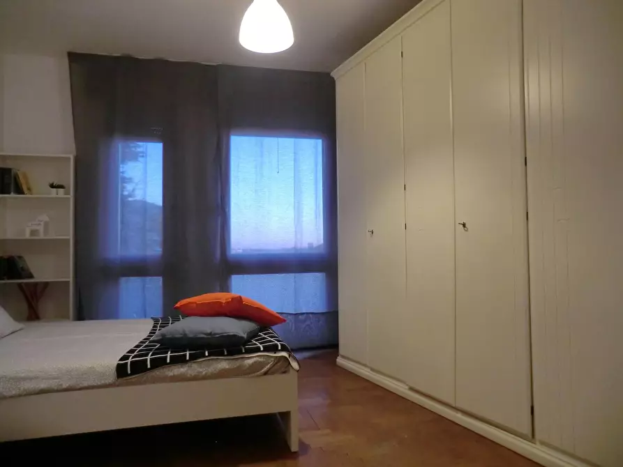 Immagine 8 di Camera in affitto  in Via Vecchia a Padova