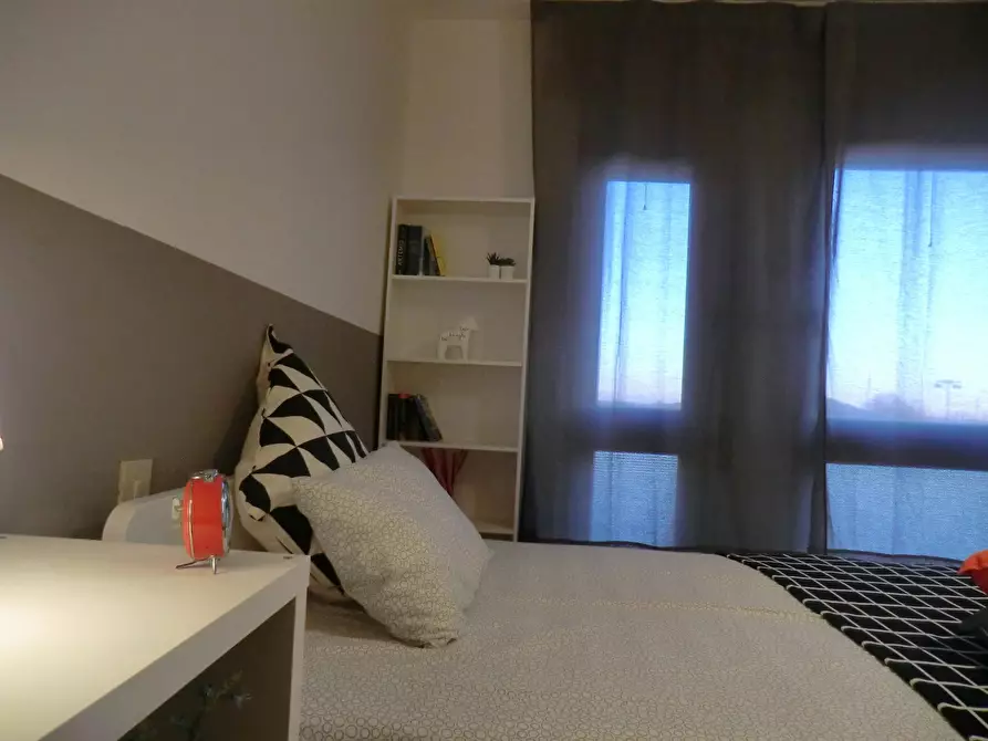 Immagine 4 di Camera in affitto  in Via Vecchia a Padova