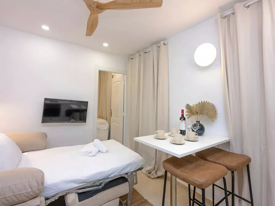 Immagine 7 di Appartamento in affitto  in Calle de Vallehermoso a Madrid
