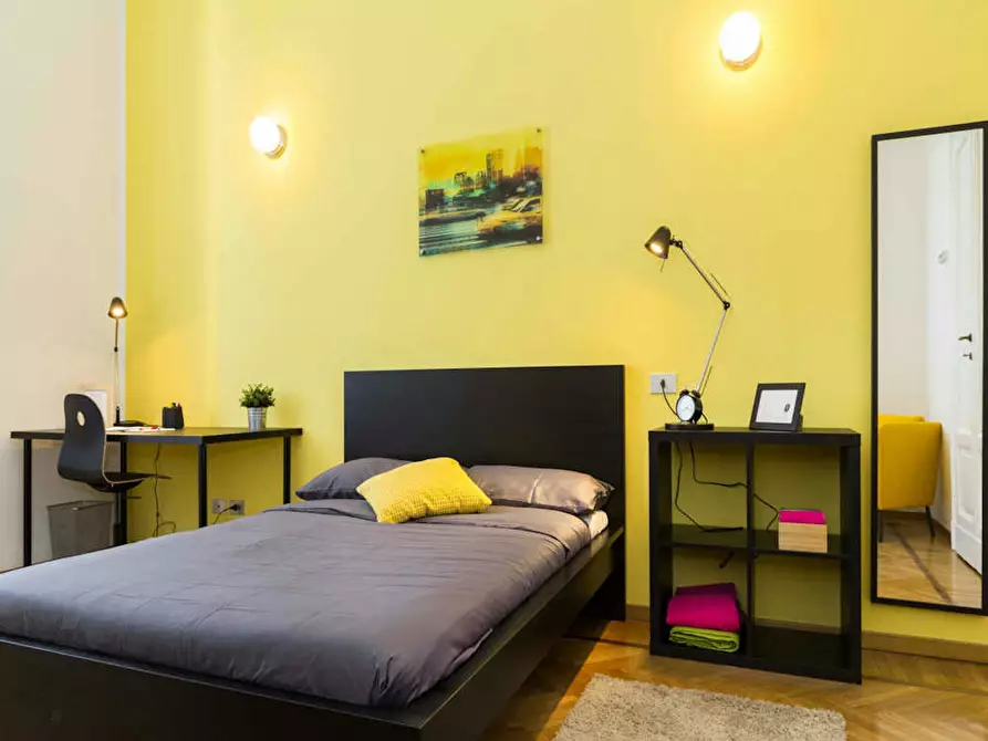 Immagine 5 di Camera in affitto  in Corso di Porta Romana a Milano