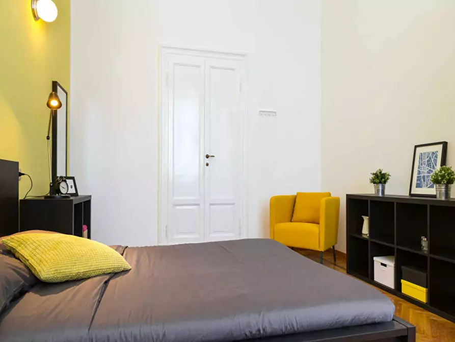 Immagine 1 di Camera in affitto  in Corso di Porta Romana a Milano