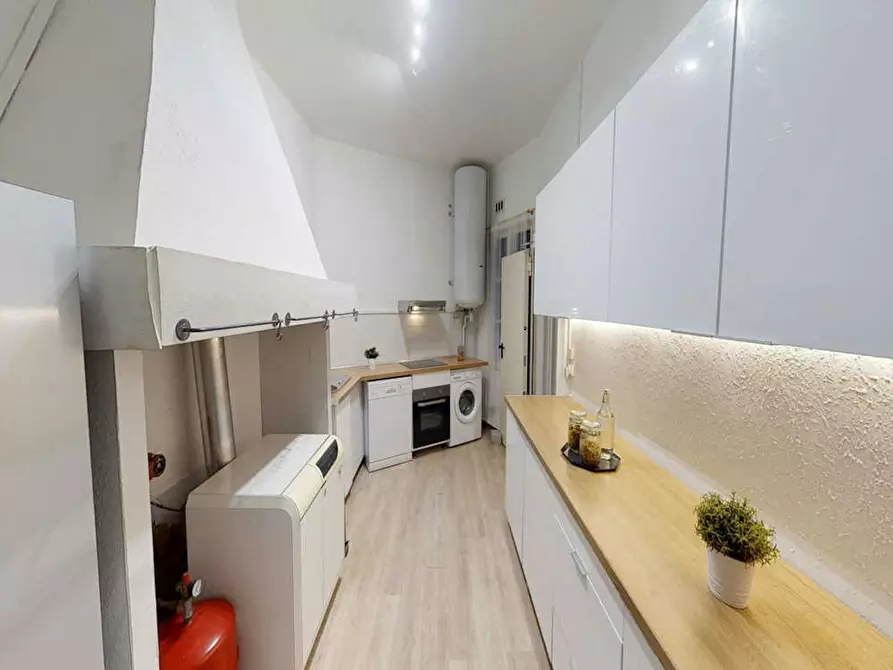 Immagine 10 di Camera in affitto  in Rue de Maguelone a Montpellier