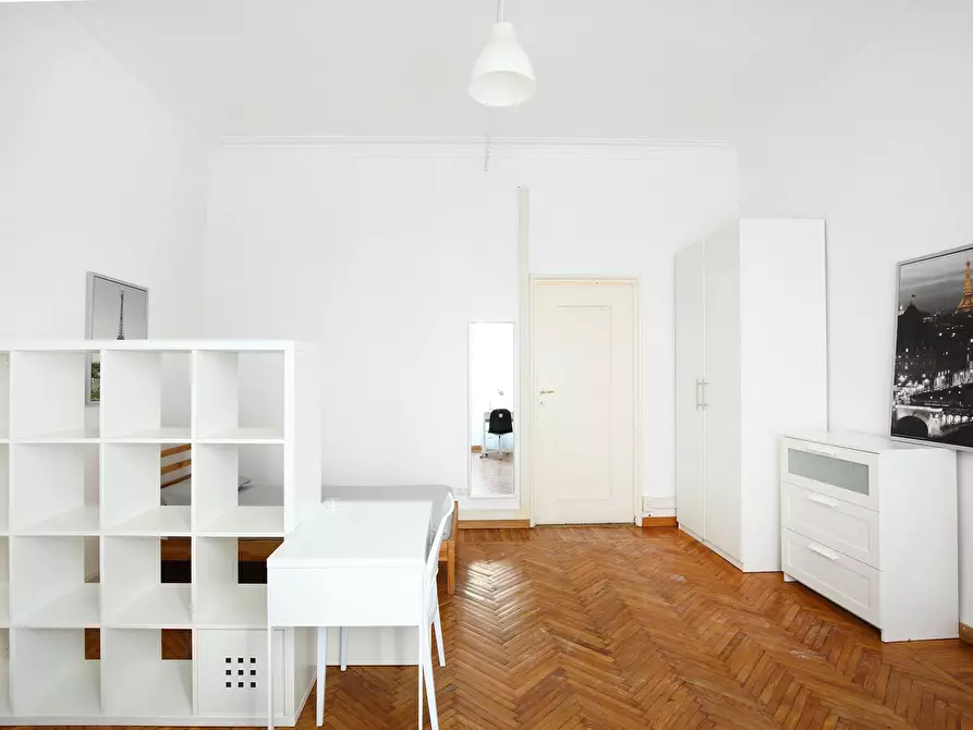 Immagine 9 di Camera condivisa in affitto  in Via Raimondo Franchetti a Milano