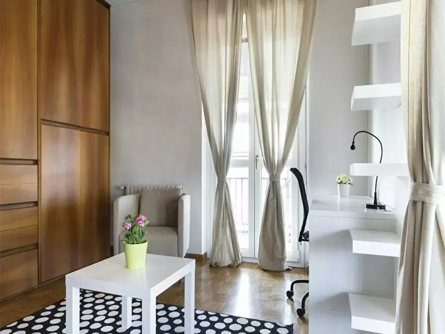 Immagine 6 di Camera in affitto  in Via Pellegrino Rossi a Milano