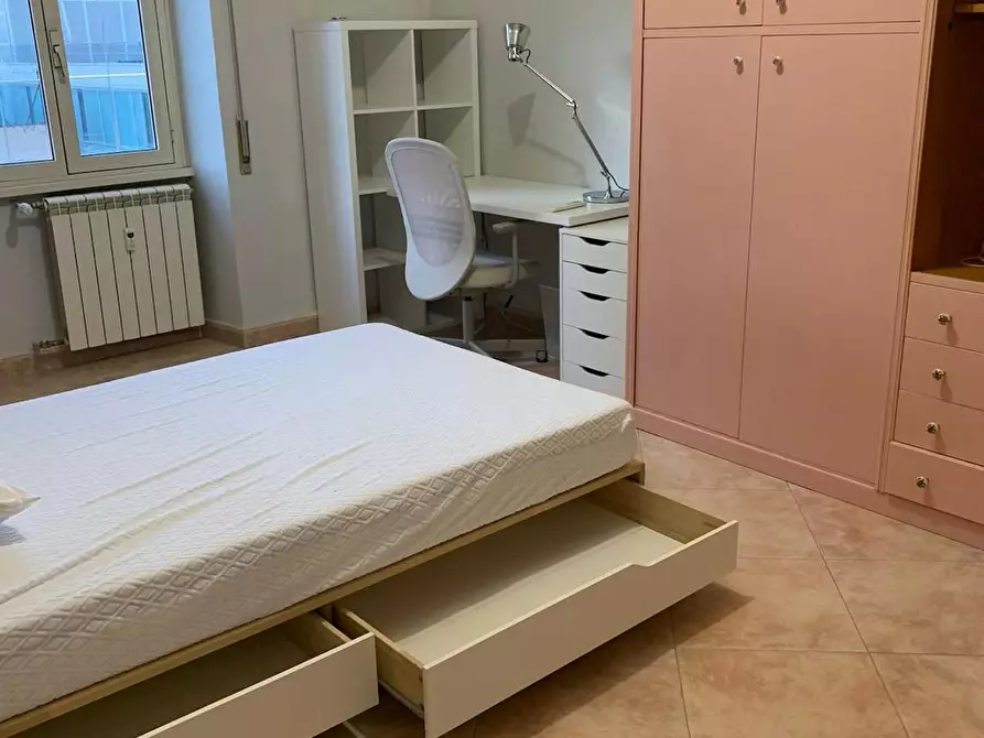 Immagine 2 di Camera in affitto  in Via dei Sabelli a Roma