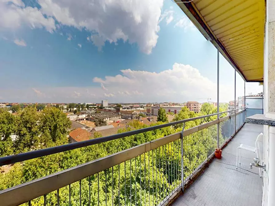 Immagine 9 di Camera in affitto  in Viale Molise a Milano