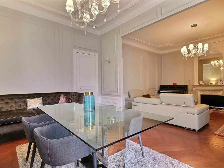 Immagine 6 di Appartamento in affitto  in Avenue de Malakoff a Paris 16