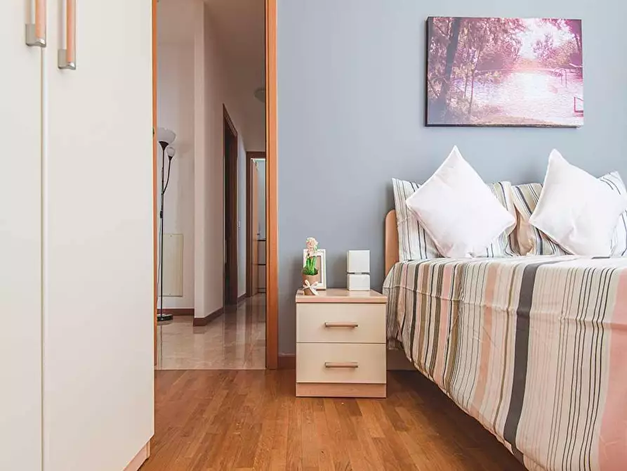 Immagine 4 di Camera in affitto  in Via Vittorio Gassman a Milano