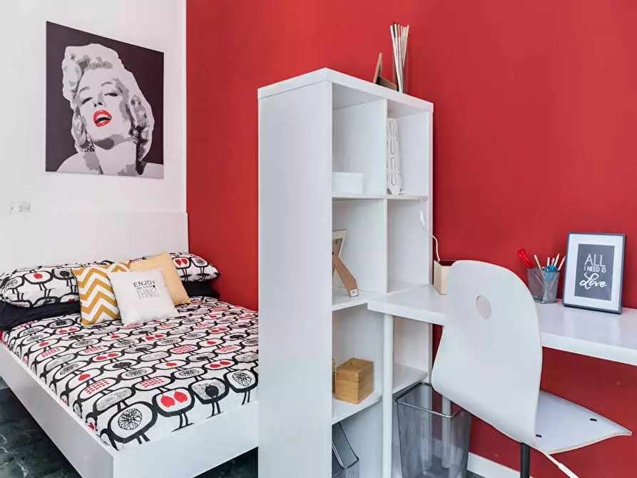 Immagine 1 di Camera in affitto  in Via Giuseppe Frua a Milano