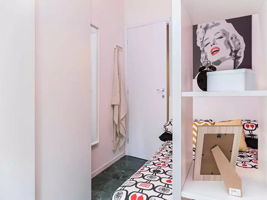 Immagine 4 di Camera in affitto  in Via Giuseppe Frua a Milano