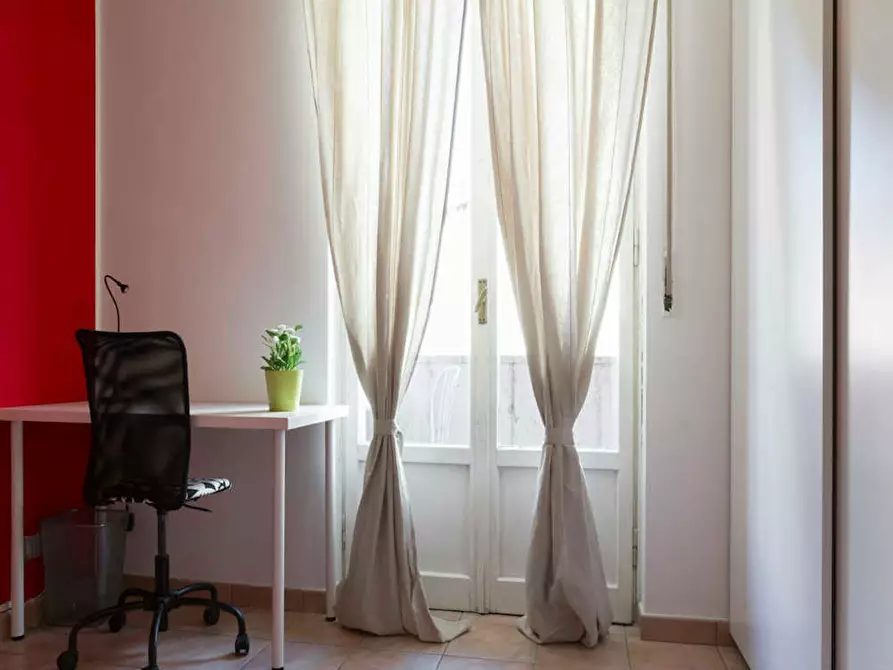 Immagine 6 di Camera in affitto  in Via Salvatore Barzilai a Milano